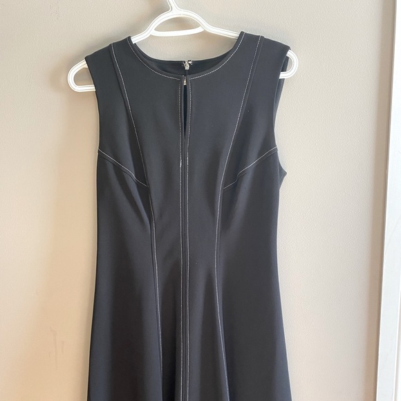 Tommy Hilfiger dress - Picture 1 of 3